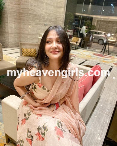 model Call Girls in Gwalior